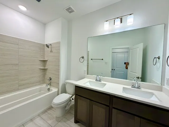 1752 Thornton Dr — Photo 21