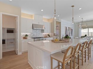 29362 Via Diamante, Valencia, CA 91354
