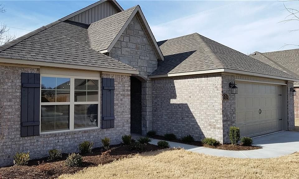 1st image of 12423 Bethel Oaks Dr