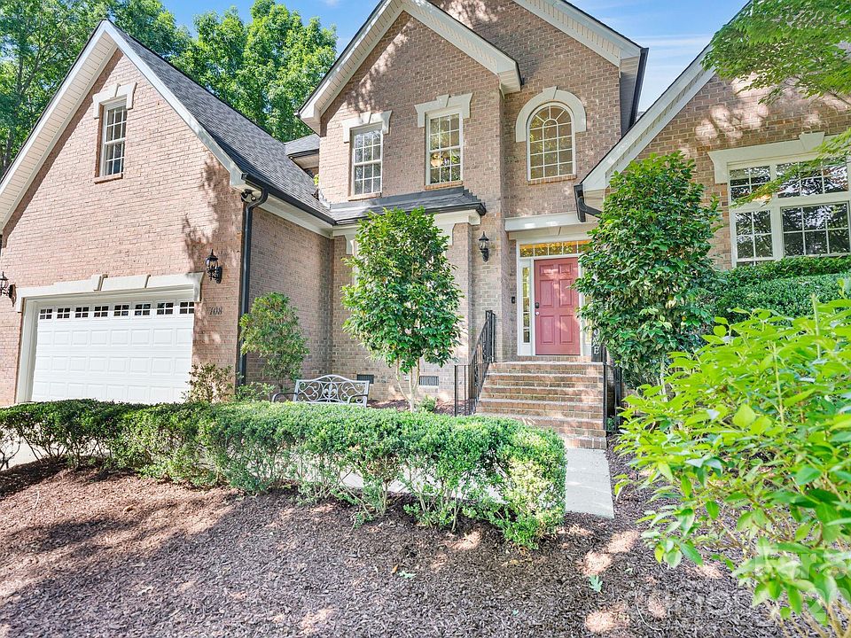 1st image of 108 Broadview Cir