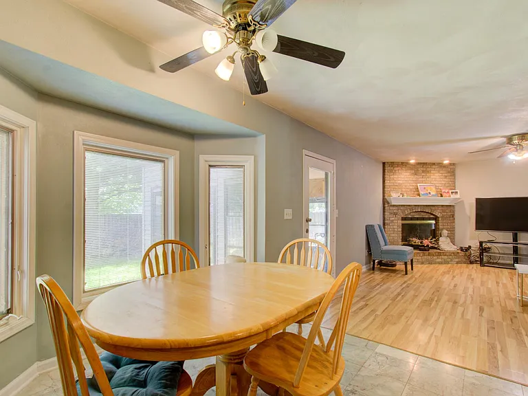 2804 Haverford Rd — Photo 13