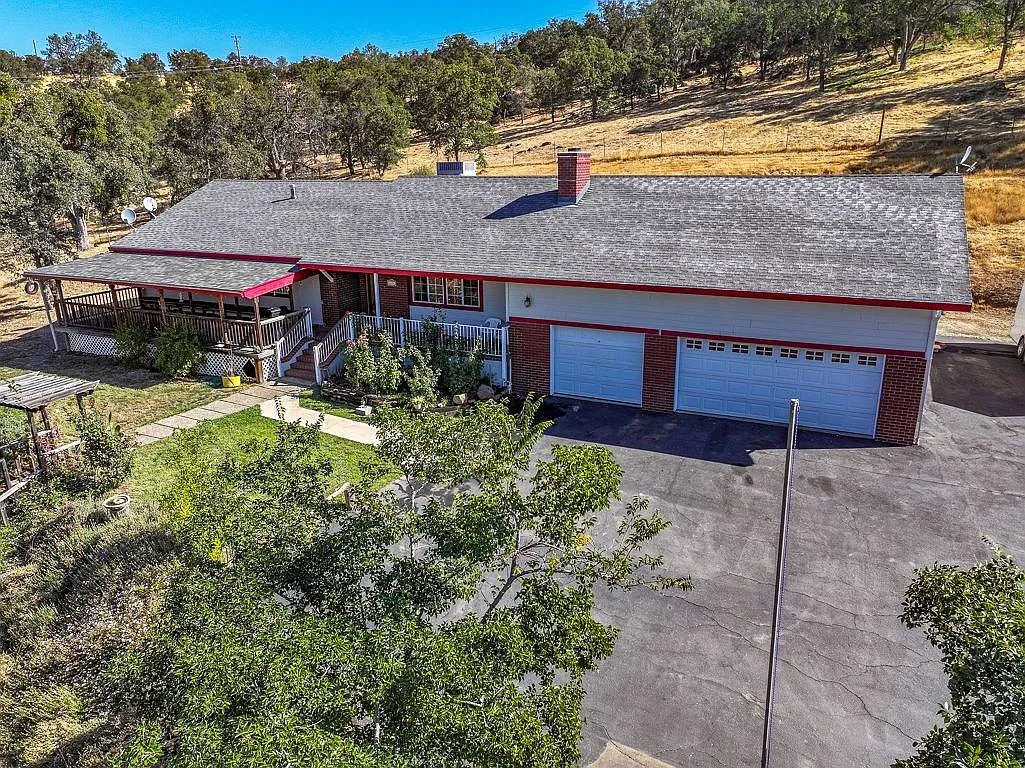 4031 Castillo Way photo 1