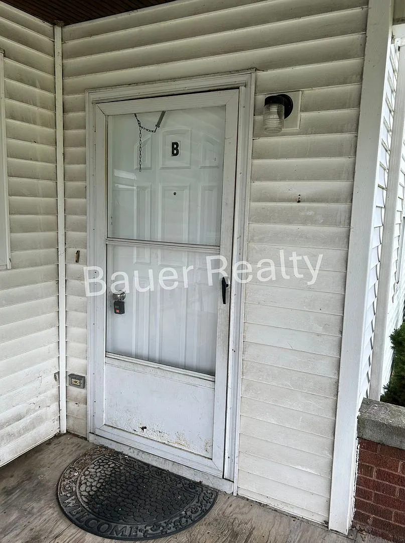 ad313 — Photo 2
