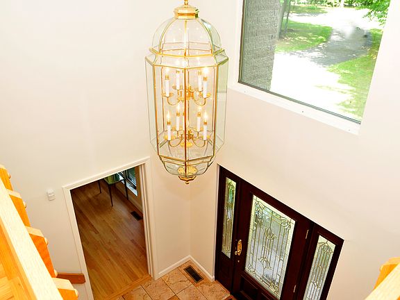 5th image of 422 Crescent Ave #0