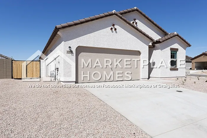 4924 N 192nd Ln — Photo 2