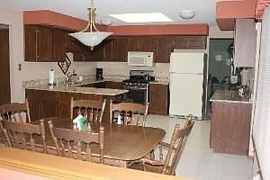 4th image of 17218 Ashwood Ln