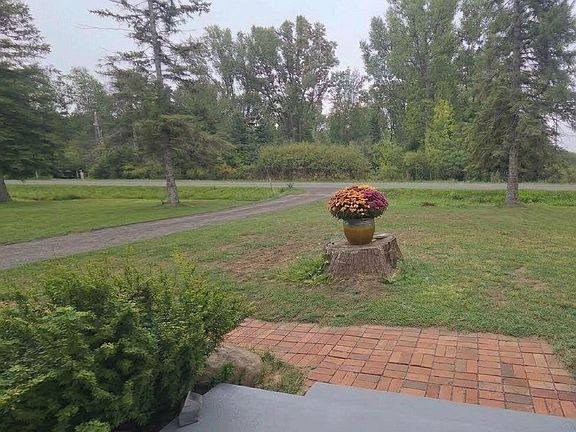 5th image of 3252 Pine River Rd