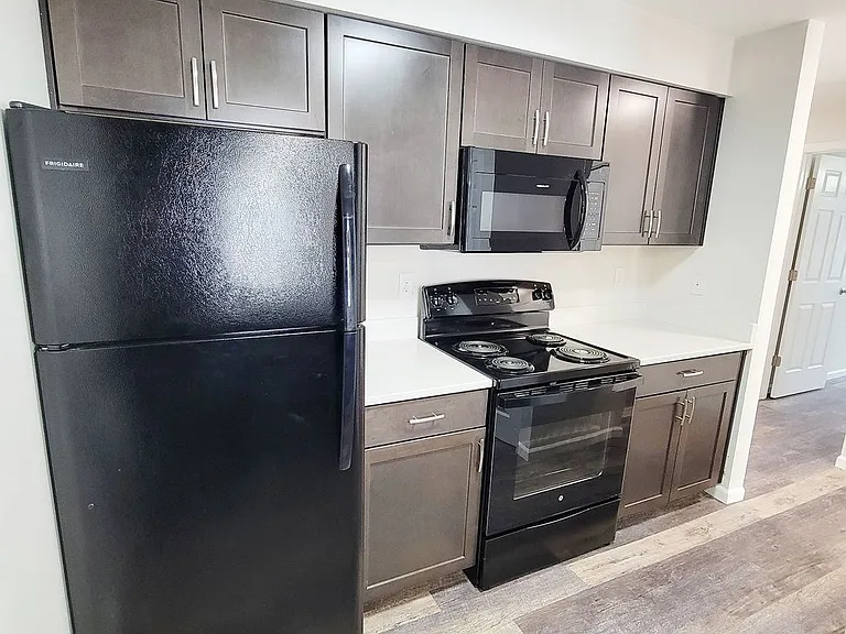 Orchard Village Apartments — Photo 53