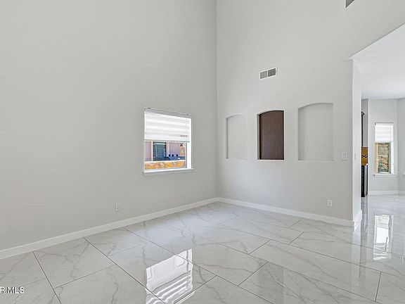 4th image of 3105 Amistoso St