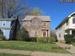 1000 Rushleigh Rd, Cleveland Heights, OH 44121