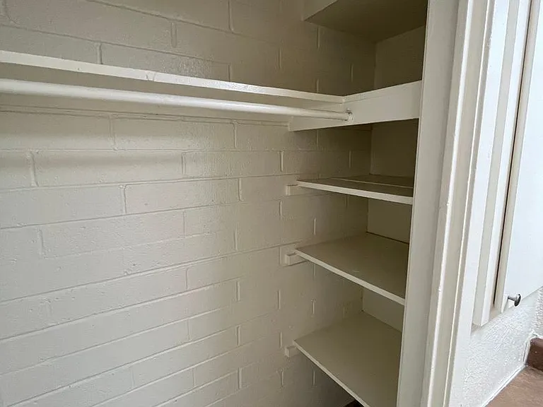 769 E. Pierce St. — Photo 17