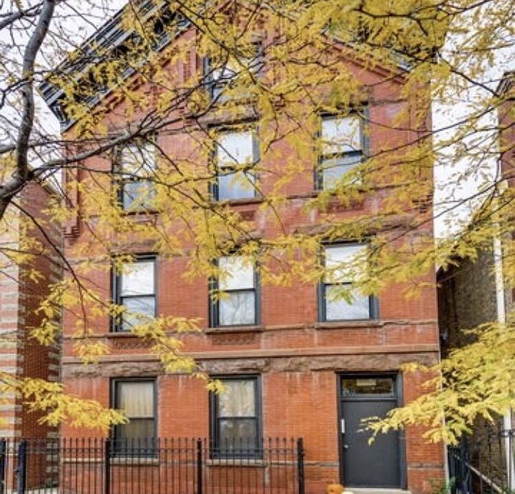 1st image of 1718 N Ashland Ave APT 2F