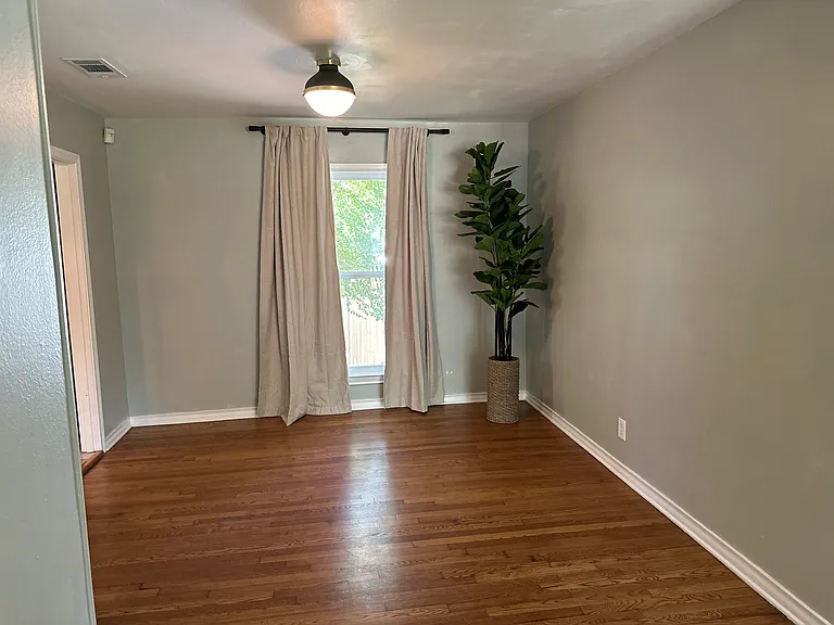 9337 San Fernando Way — Photo 6