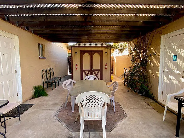 2234 W Vista Ave #10 — Photo 12