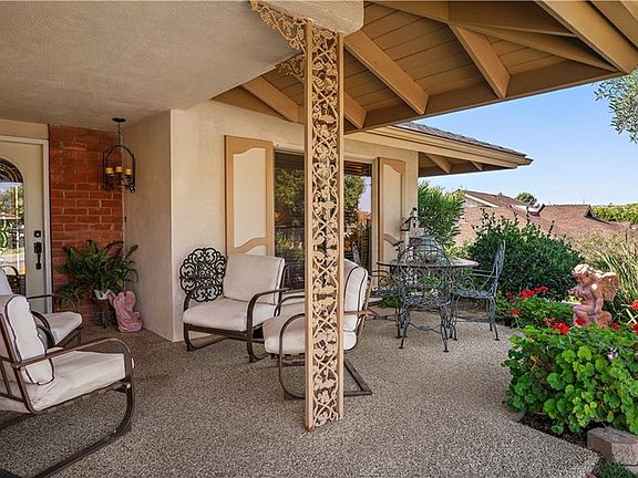 3rd image of 26813 Oak Branch Cir