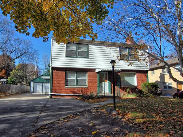2637 S 51st St, Milwaukee, WI 53219