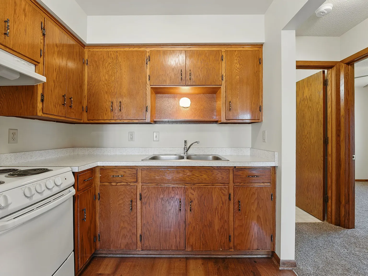450 Brad Street - 202 — Photo 3