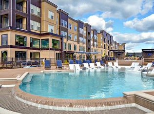 Alinea Town & Country, Saint Louis, MO 63131