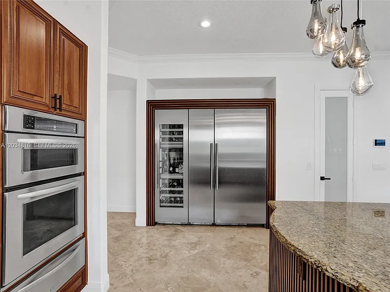 14321 Jockey Cir N — Photo 35