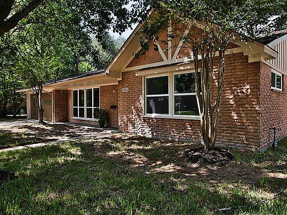 3rd image of 5742 Claridge Dr