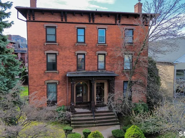 239 Farmington Avenue #B, Hartford, CT 06105