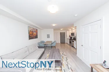 Rented by NextStopNY