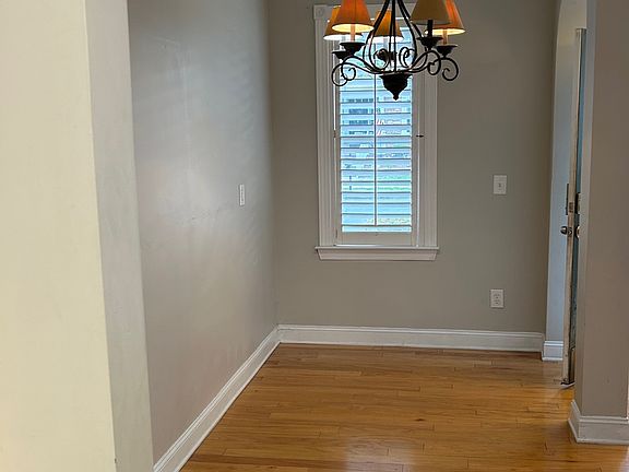3rd image of 4106 Twenty Grand Dr