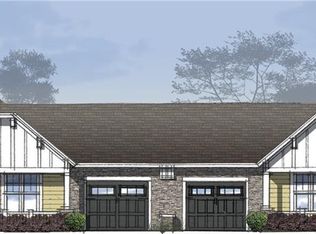 307 Golden Aster Dr, Hendersonville, NC 28739