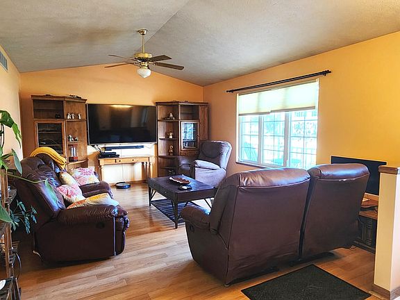 4th image of 1367 Country Knoll Pl