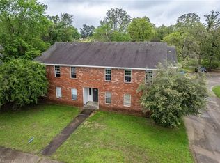 2420 S Q St, Fort Smith, AR 72901