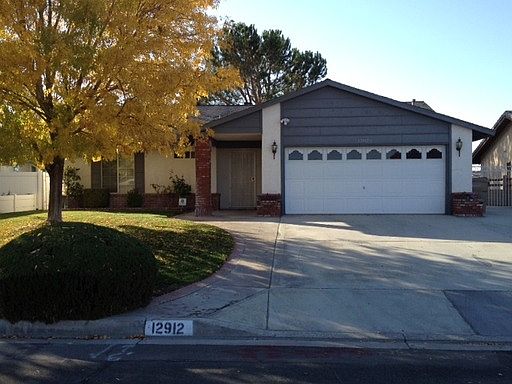 1st image of 12912 Briarcliff Dr