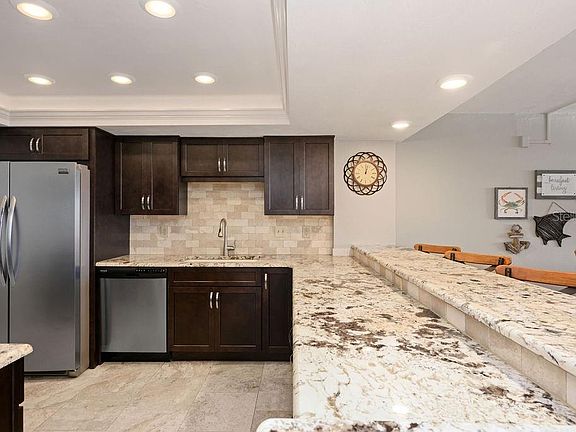 5th image of 3855 S Atlantic Ave APT 402