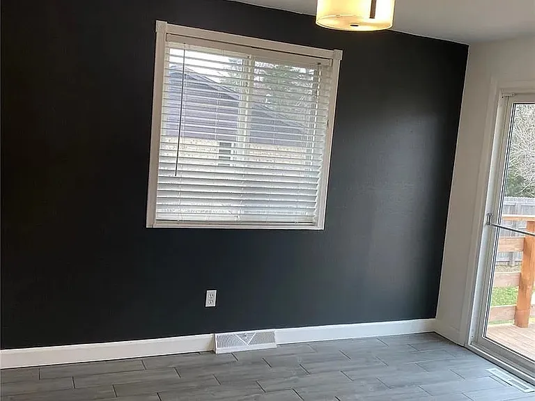 3305 S Akron St — Photo 17