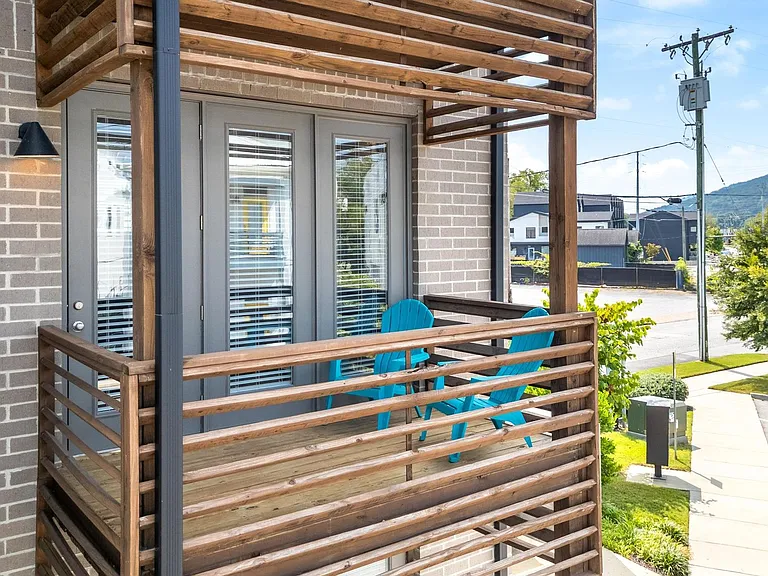 3059 Stelmo Ave — Photo 5