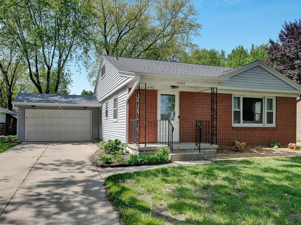 2342 Libal St, Green Bay, WI 54301