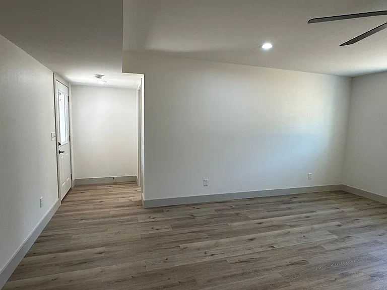 932 Cottage Hill Way — Photo 77