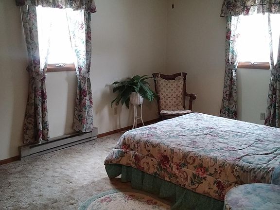5th image of 8119 Southwood Dr #302