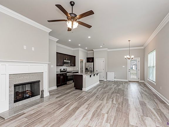 3rd image of 8923 Perry Park Dr