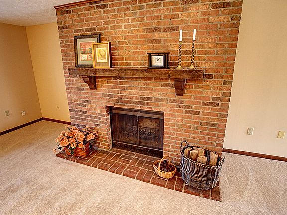 5th image of 2833 Red Lion Ct