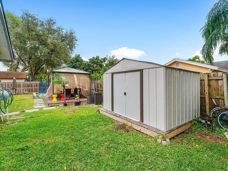1st image of 8550 NW 47th Court
