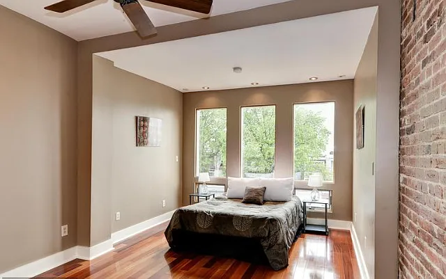 3 bed, 2.5 bath, 2300 sqft, $4,850 — Photo 4