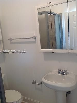 5th image of 33 Salamanca Ave APT 2