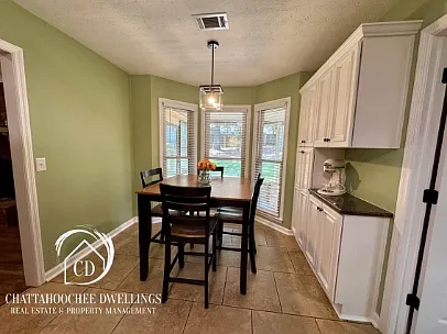 5936 Manassas Dr — Photo 4