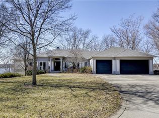 2330 Oakridge Ct, Decatur, IL 62521