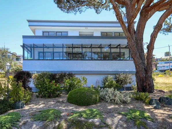 2098 Oxford Ave, Cambria, CA 93428