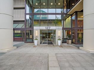 127 Greyrock Pl APT 703, Stamford, CT