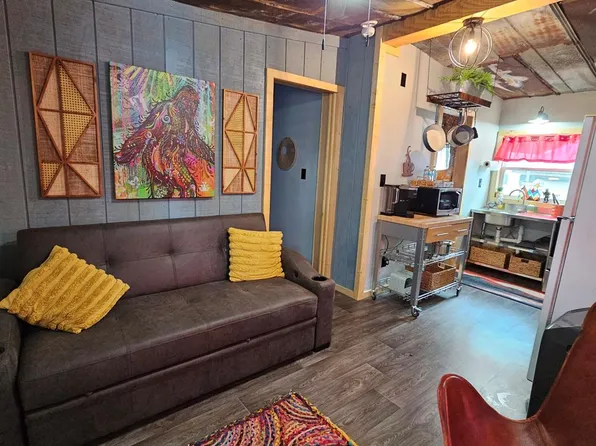 118 Lake Tillery Trl, Mount Gilead, NC 27306