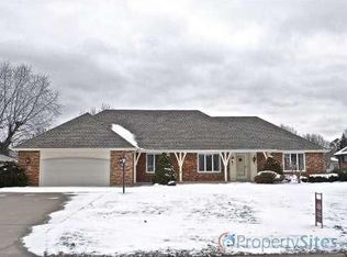 10625 W 53rd St, Shawnee, KS 66203