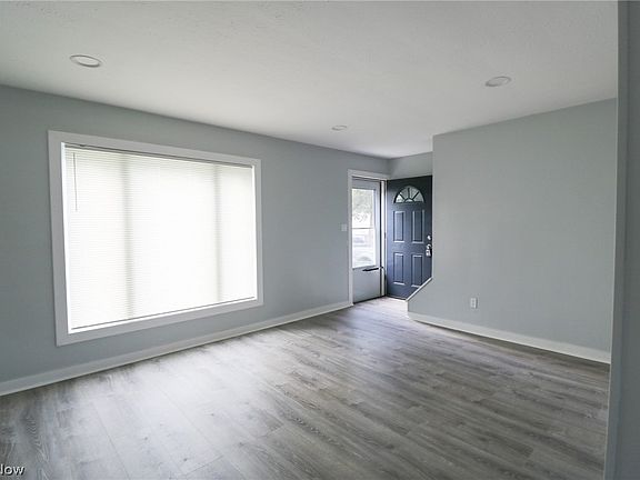 2nd image of 4319 W 189th St