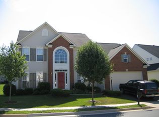 20920 Lohengrin Ct, Ashburn, VA 20147